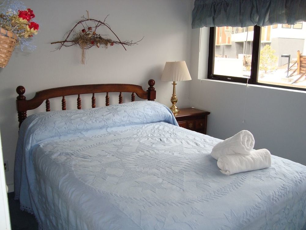 1849 Condos At Mammoths Canyon Lodge Mammoth Lakes Room photo